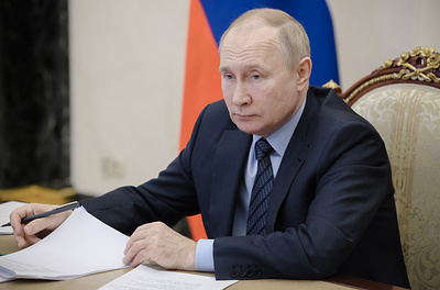 Путин предложил Лукашенко обсудить итоги работы правительств РФ и Белоруссии