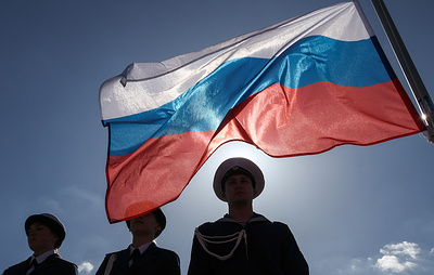 День Государственного флага. Как триколор стал главным символом России